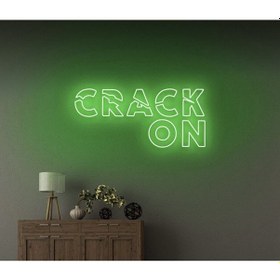 Resim Crack On Yazılı Neon Tabela Yeşil 