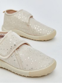 Resim LC Waikiki Artı Yeni Sezon Yıldız Desenli Kız Bebek Panduf 