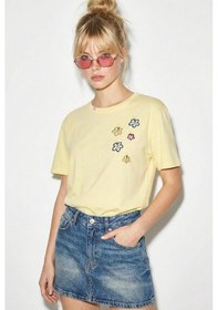 Resim Shade Kadın Pamuk El İşi Çiçek Nakış Detaylı Tasarım T-shirt 1005 60282050 - Tereyağ Çok Renkli L 