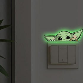 Resim Duvar çıkartmaları, 1 adet Yoda temalı duvar çıkartması, modern tarz, ışık efektli, yatak odası, oturma odası, banyo ve mutfak için uygun, iç ve dış mekan kullanımı, festivaller ve doğum günleri için mükemmel hediye 