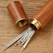 Resim 30 adet Kendinden İplikli İğne Seti, Çeşitli Boyutlar, Ahşap Depolama Tüpleri, Yaşlılar İçin Kolay İrtibat, El Dikiş, Yorgan, Giyim ve Çapraz Dikiş, Açık ve Koyu Kahverengi 