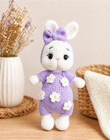 Resim Amigurumi Lila Tulumlu Papatya Tavşan 