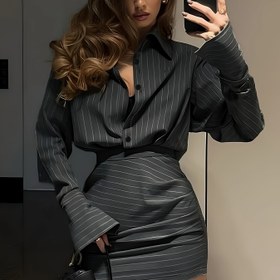 Resim Şık Kadın Çizgili Gömlek ve Etek Takımı - Düğme Detaylı, Uzun Kollu ve V Yaka, İlkbahar/Yaz için Mükemmel, Günlükten Formale Giyim, Günlük Giyim|Çizgili Desen|Düğme Detayları 