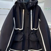 Resim Kadınlar için Şık Siyah ve Beyaz Kapüşonlu Rüzgarlık Ceket - Bahar ve Sonbahar için Düğme Detayları, Fermuar Kapatma ve Çoklu Cepli Rahat Gevşek Kesim 