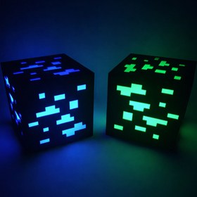 Resim Exyrio LED Küp Lamba | RGB Renkli Dekoratif Gece Lambası | Oyun Odası & Gamer Dekoru 