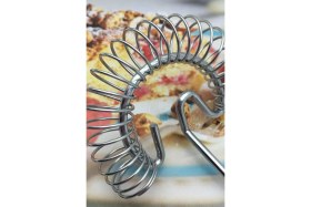 Resim Paslanmaz Çelik Metal Çırpıcı 28 Cm, Mutfak Için Dayanıklı ve Pratik Alet 