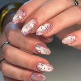 Resim Kısa Badem Şeklinde Yapışkan Tırnaklar - Pembe Çiçekli Sim Tasarımı ve Çıkarılabilir Nail Art Stickerları, Kolay Uygulanabilir Yeniden Kullanılabilir Sahte Tırnaklar El & Ayak İçin, Zarif Bahar Tırnak Dekoru, Güzellik Aksesuarları, Dekoratif Tırnak Parçaları 