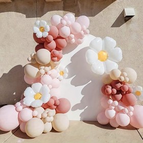 Resim 114 adet Karışık Renk Yuvarlak Emülsiyon Balonlar, Beyaz Papatya Temalı Retro Pembe Çıplak Tasarım, Elektrik Olmadan Kullanılabilir, Bantlı, Düğün Yıldönümü Doğum Günü Partisi, Anneler Günü Süsleme 