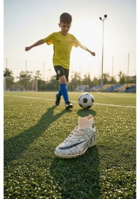 Resim Enoch Erkek Çocuk Bilek Destekli Grafik Desenli Halı Saha Ayakkabısı Bej 