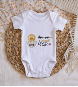 Resim Bitmeyenkartus Bk Kids Isimli Annesinin Minik Kuşu Tasarımlı Bebek Body Zıbın - Çok Renkli 