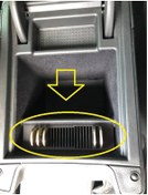 Resim Seat Leon 5F Bozuk Para Standı 