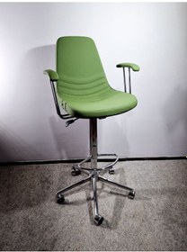 Resim Metal Krom Tekerlekli Yeşil Deri Rahat Kollu Bar Sandalyesi Yeşil 
