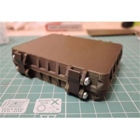 Resim Siyah Kapaklı Iskambil Kağıt Kutusu, Şık ve Kullanışlı Tasarım 