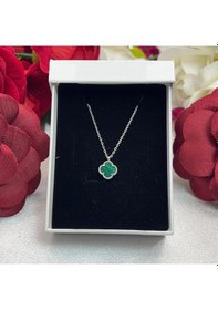 Resim Yonca Yeşil Taşlı Kadın Kolyesi 925 Ayar Gümüş Radyumlu 8 Mm Gümüş 