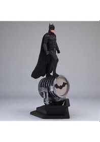 Resim Batman - Kara Şövalye Figür 30 Cm 