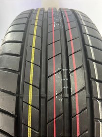 Resim Bridgestone 225/40R18 BRIDGESTONE T005 DRIVEGUARD RFT 92Y XL A/C/70 (2025 ÜRETİM) 