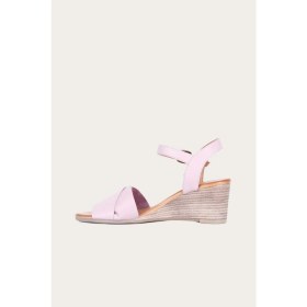 Resim Bueno Shoes Pembe Deri Kadın Dolgu Topuklu Sandalet 