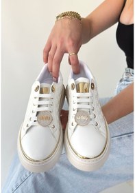 Resim Jlar Beyaz Cilt Bağcıklı Spor Ayakkabı Göründüğü Gibi 