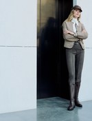 Resim Bağlama Detaylı Dik Yaka Gömlek Uzun Kollu Manşetli Drapeli 