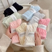Resim 4 Çift Kadın Peluş Fleece Orta-Bacak Çorapları - Kalın Sıcak Kış Uyku Çorapları, Yumuşak Kabarık Dokulu, Çeşitli Renkler (Siyah, Beyaz, Açık Mavi, Pembe) için Rahat İç Mekan Konforu, Elde Yıkama/Kuru Temizleme, Sevimli Çoraplar, İç Mekan Ayakkabıları, Rahat Ev Giyimi, Peluş Çorap Tasarımı, Dayanıklı Çorap Malzemesi 