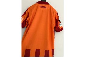 Resim Alaturka Mix Ga̶lâtâsa̶ra̶y-Isimsiz New Sezon 100.YIL 5 Yıldızlı Imzalı Futbol Forması Vs Spor Atlet 