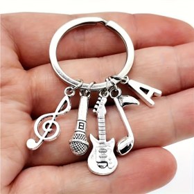 Resim Müzik Severlerin Keyfi: Mikrofon, Gitar & Nota Süslemeli İlk Harfli Anahtarlık - Kadınlar için Alaşım Moda Aksesuarı 