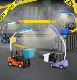 Resim Empressco Sevimli forklift tasarımlı çocuk odası masa lambası, kalemlik, kalemtraş ve USB şarj özellikli 
