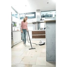 Resim Aesco 3.5 Bar Buharlı Temizlik Makinesi ile 75 Metrekare Temizleme Alanı 
