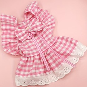 Resim Ruffled Sleeves, Bow Tie ve Çiçek Baskısı ile Pembe ve Beyaz Gingham Checkered Dantel Elbise - Kalınlaştırılmış Sıcaklık, Fransız Tarzı, Bebekler, Kediler ve Küçük Evcil Hayvanlar için Mükemmel, Evcil Hayvan Elbisesi | Ruffled Sleeves Elbise | Gingham Checkered Desen, Küçük Köpekler için Evcil Hayvan Elbiseleri 