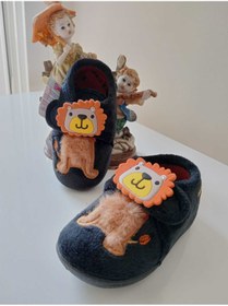 Resim Gezer yeni sezon aslan figürlü çırtlı çocuk panduf 