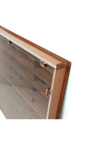 Resim Woodbu Şeffaf Kapaklı Ahşap Ceviz Hobi Araba Rafı 50 Araçlık 