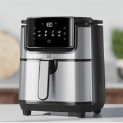 Resim Electrolux DRMZ Versunix Explore 6 E6AF1-4ST AirFryer 8 Programlı ,LCD Ekranlı 4.5 L,1500 W Sıcak Hava Fritözü 