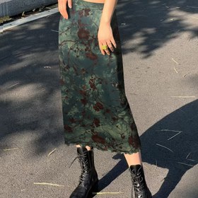 Resim Y2K Retro Çiçek Desenli Orta Boy Etek - Koyu Yeşil Kırmızı Çiçekli, Esnek Polyester Karışımı, Makinede Yıkanabilir İlkbahar Yaz Sonbahar Günlük Kıyafetler İçin, Mevsimlik Moda, Genç Tarzı, Rahat Kesim 