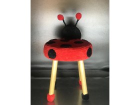 Resim Deka Concept Amigrumi Tabure, Uğur Böceği 