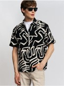 Resim Zolla Erkekler İçin Baskılı Kısa Kollu Gömlek 437028886 Siyah 
