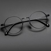 Resim FYTOO Ultra-Hafif Titanyum Yuvarlak Çerçeve Şeffaf Lens Gözlükler - Erkekler ve Kadınlar için Vintage Minimalist Tarz, Siyah Mat Bitiş, Hafif ve Rahat Tasarım ile Sağlam Metal Menteşeler 