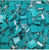 Resim F461ap473f630a 47nf 630v 10 0.01 Kemet Polyester Kondansatör 40 Adet 