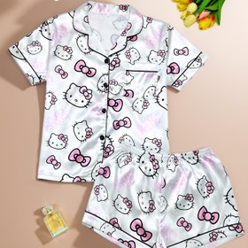 Resim Sanrio HELLO KITTY Baskılı Gençlik Pijama Takımı, Yaka Düğmeli Kısa Kollu Üst ve Şort Ev Giysisi 