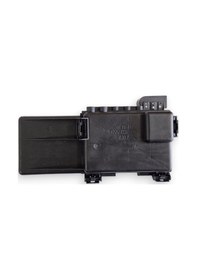 Resim Audi A3 1997-2000 Sigorta Kutusu Akü Üstü Dikey Soket 1j0937617c 