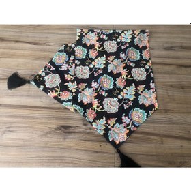 Resim Siyah Zemin Üzeri Çiçek Desenli Runner Çok Renkli 