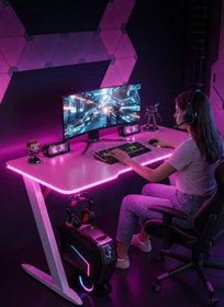 Resim Karr Gaming Thunder 25mm RGB Aydınlatmalı Oyuncu Masası | Pembe Karbon Fiber Kaplama 