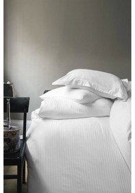 Resim Pure White Beyaz Çizgili Saten Tek Kişilik Nevresim Takımı 