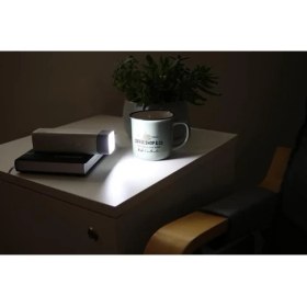 Resim Mena Rise Şarjlı LED Masa, Oynar Başlıklı, 2 Kademe Beyaz Işık, 1200 Mah, Powerbank Özellikli, Kitap Okuma ve Çalışma Için Taşınabilir Lamba El 