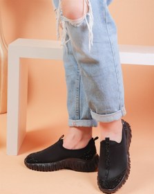 Resim layki Lucas Siyah Renkli Siyah Parlak Taş Detaylı Lux Kadın Spor Ayakkabı 