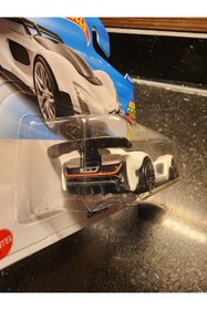 Resim HOT WHEELS 1/64 CZİNGER 21C 