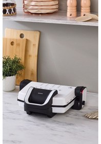 Resim Karaca Future 1800 W Tost Makinesi 4 Dilim 