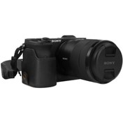 Resim MegaGear Suni Deri Yarım Kamera Kılıf Sony Alpha A6600 Ile Uyumlu (tek Dip) 