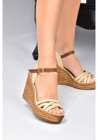Resim Fox Shoes Bej Keten Dolgu Topuklu Kadın Ayakkabı K674194105 