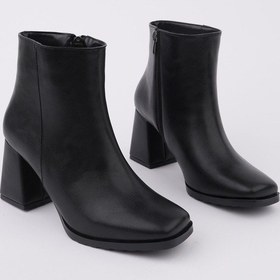 Resim Muggo Divina Küt Burun Kalın Topuklu Fermuarlı Kadın Bot Siyah 