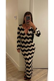 Resim MARLİNG SİYAH BEYAZ Zigzag Desenli Uzun Triko Elbise V Yaka Yazlık Plaj Elbisesi Bohem Maxi Elbise 